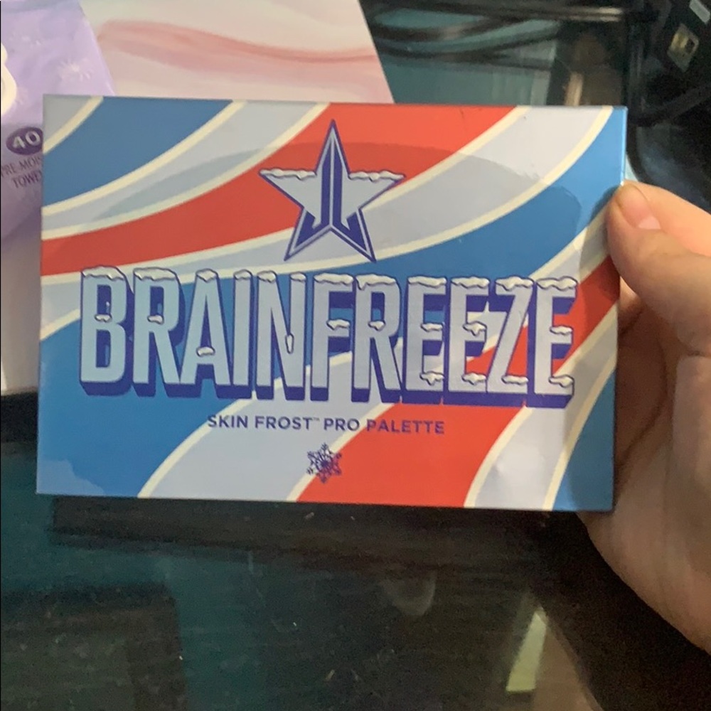 Jeffree Star Brainfreeze Highlighter Palette